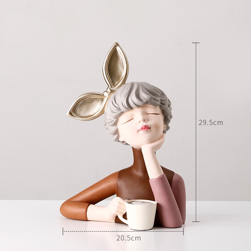 Escultura Boneca Decorativa Lilly Max Café Estatueta