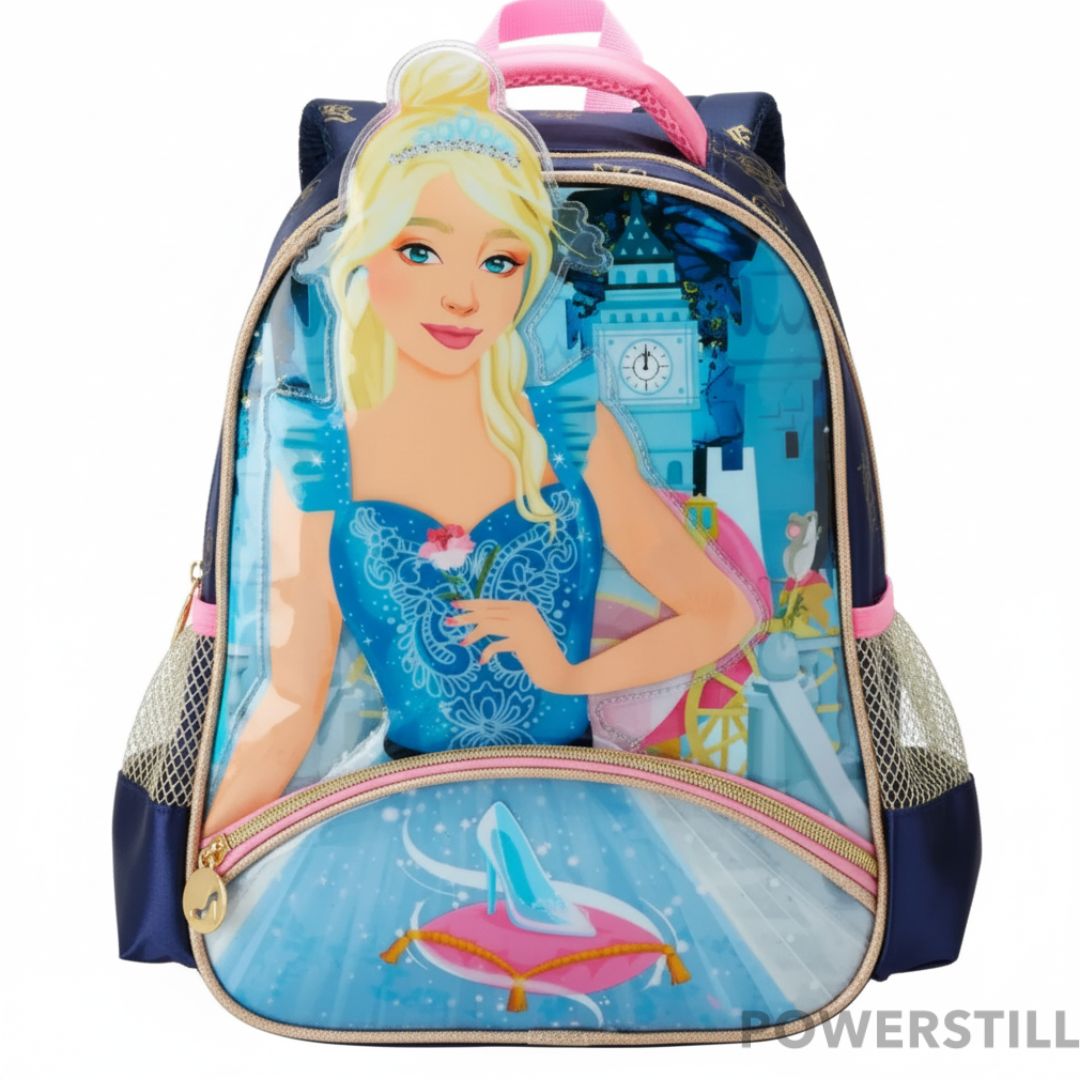 Mochila Princesas Sua Filha Brilhando na Sala